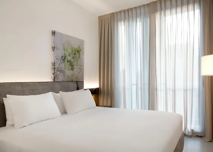 J Hotel Turin